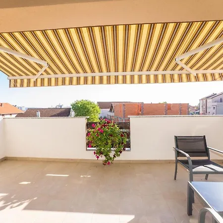 Apartments Maza Zadar Exterior photo