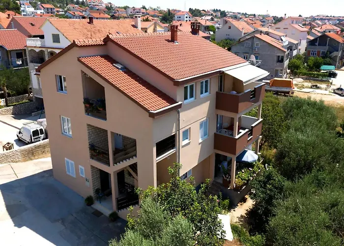 Apartments Maza
